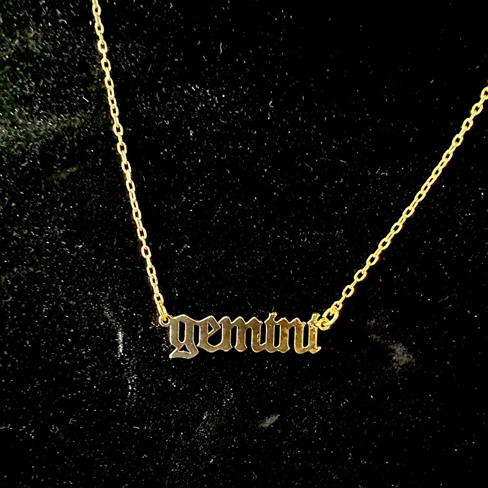 Gold colored Gemini necklace adjustable length chain NWOT